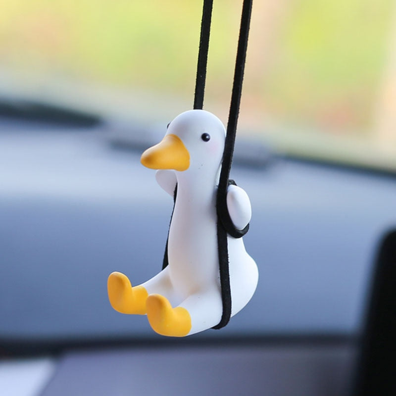 swinging car Duck